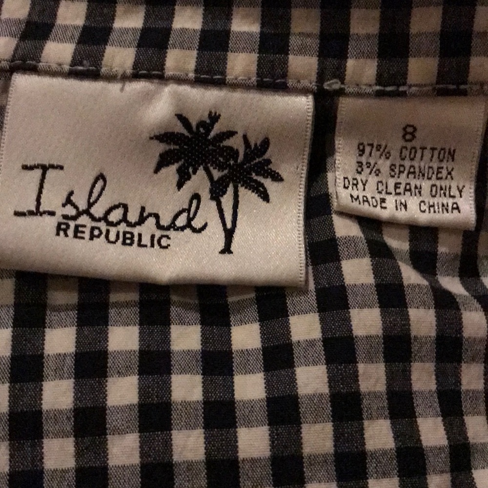 Top - Picture 4 of 4